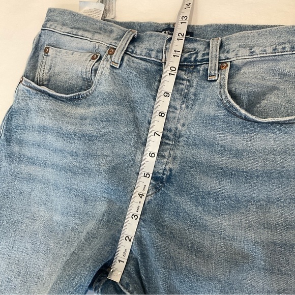 Levi's 501 Original Made & Crafted High Rise Button Fly Jeans Size 30/30 - Picture 11 of 17